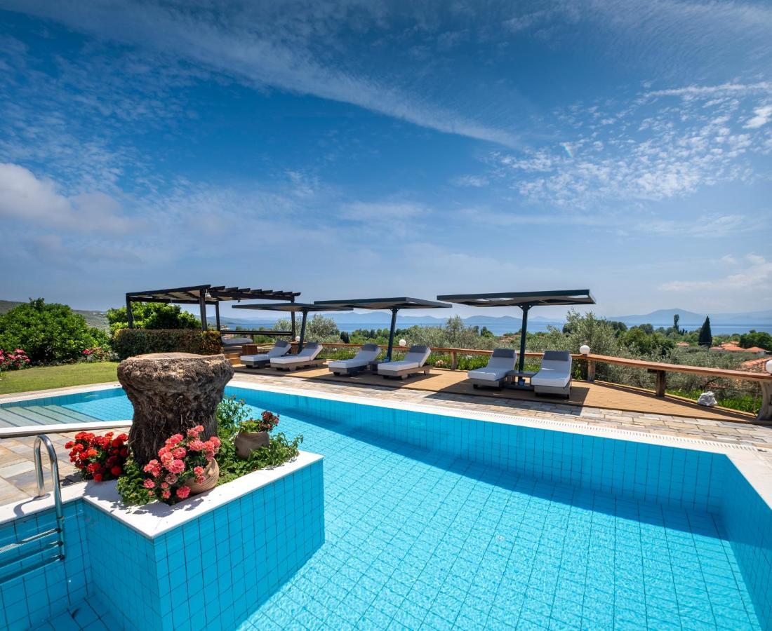 Iakovakis Suites & Spa Koropi Exteriér fotografie