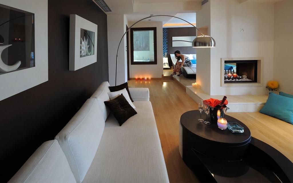 Iakovakis Suites & Spa Koropi Exteriér fotografie